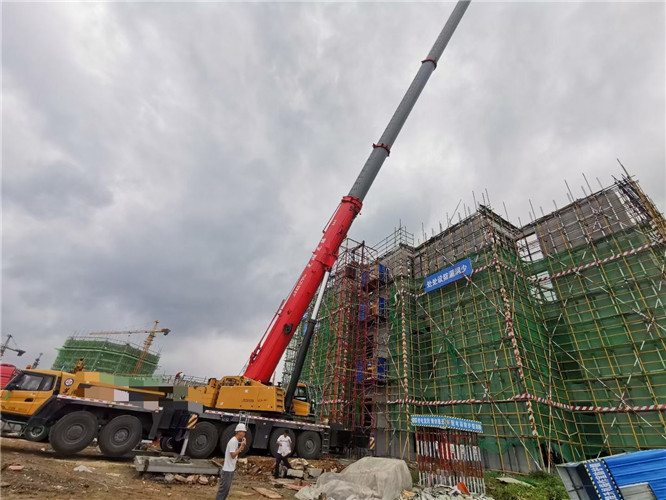 平顶山市吊车租赁需要注意事项