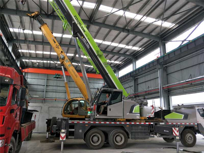 平顶山市高空车出租需要注意哪些安全事项？